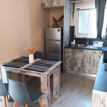 Nylio Apartment Preveza Luaran gambar