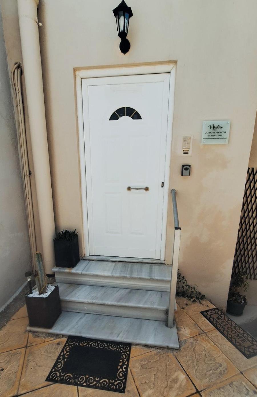 Nylio Apartment Preveza Luaran gambar